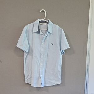 H&M Light Blue Casual Button Down Shirt